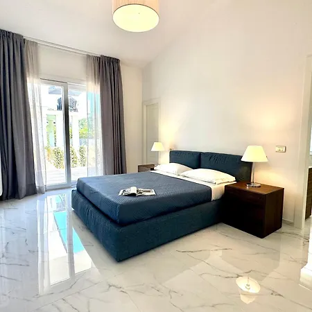 Esse Forte dei Marmi